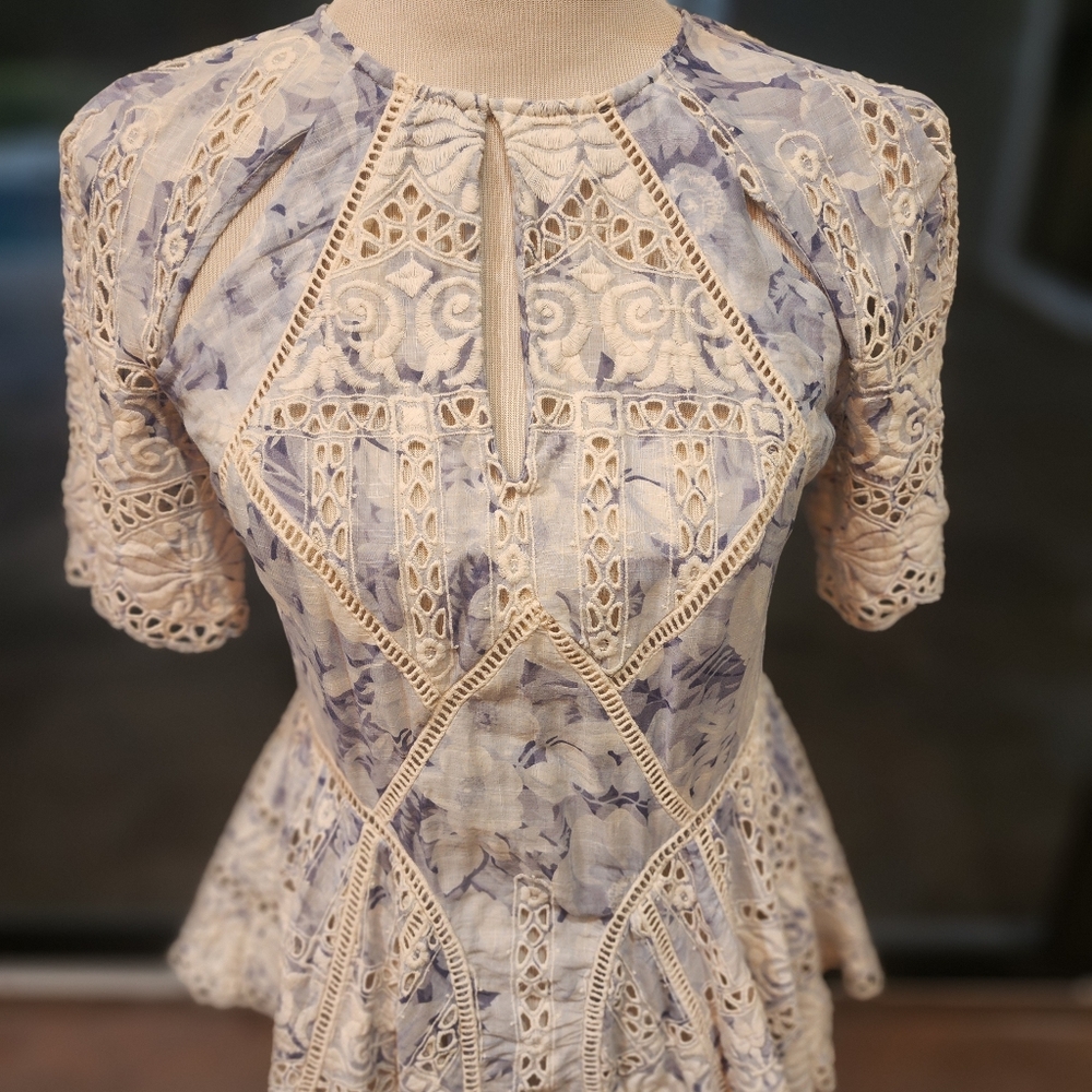 Zimmerman Peplum Short Sleeve Blue White Floral Lace Blouse Shirt Size 1 Small